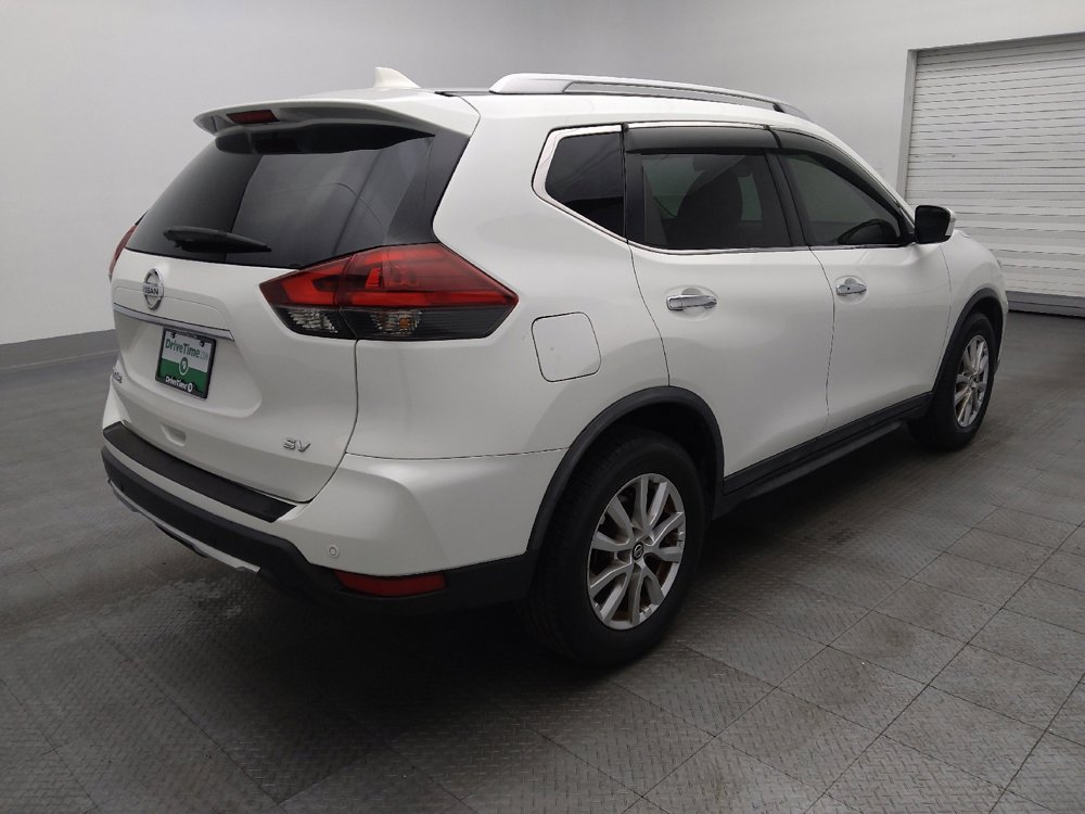 Used 2019 Nissan Rogue SV image 9