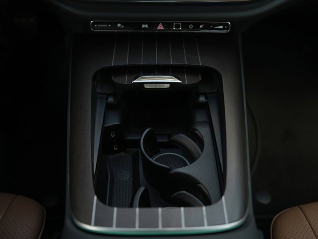 Used 2026 Mercedes-Benz E 350 4MATIC Sedan image 26