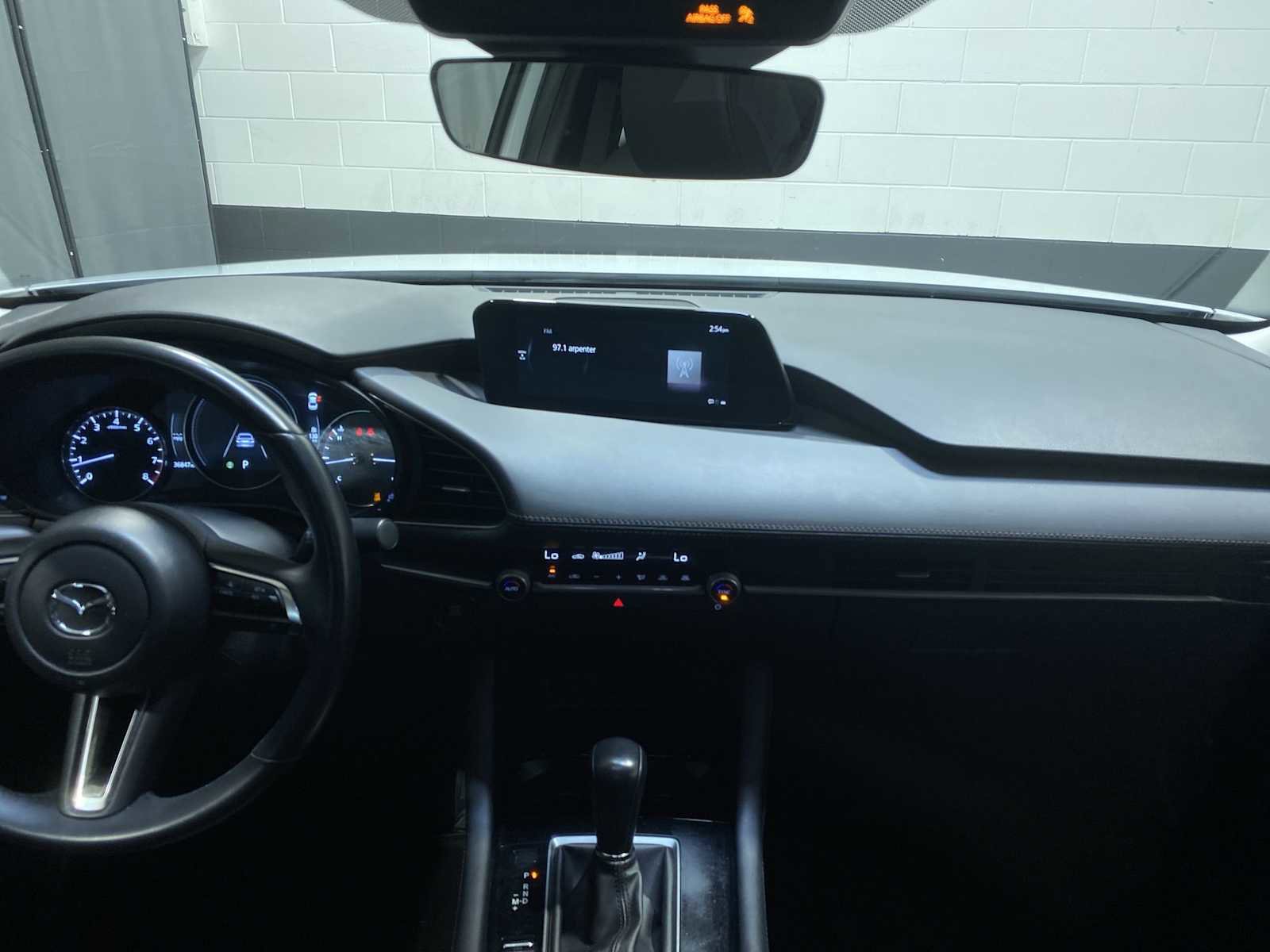 Used 2024 MAZDA MAZDA3 s FWD image 10