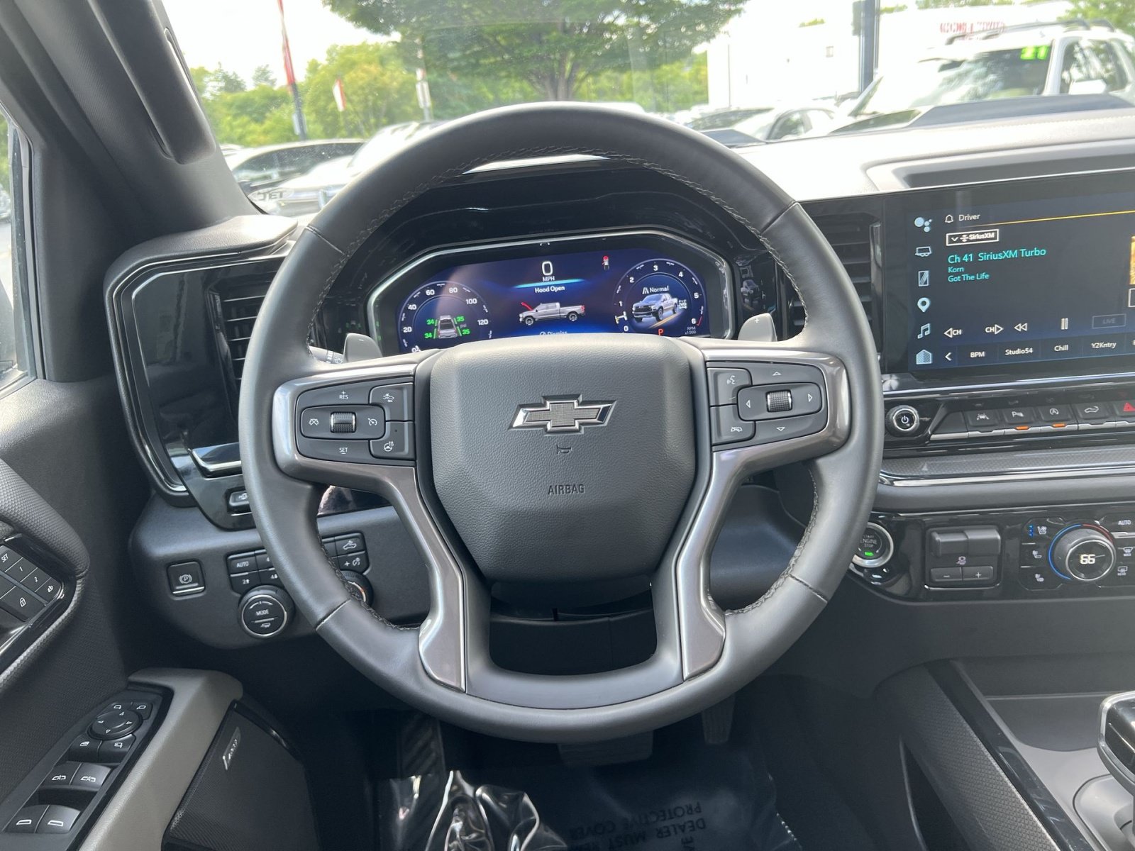 Used 2024 Chevrolet Silverado 1500 ZR2 w/ Technology Package AWD/4WD image 16