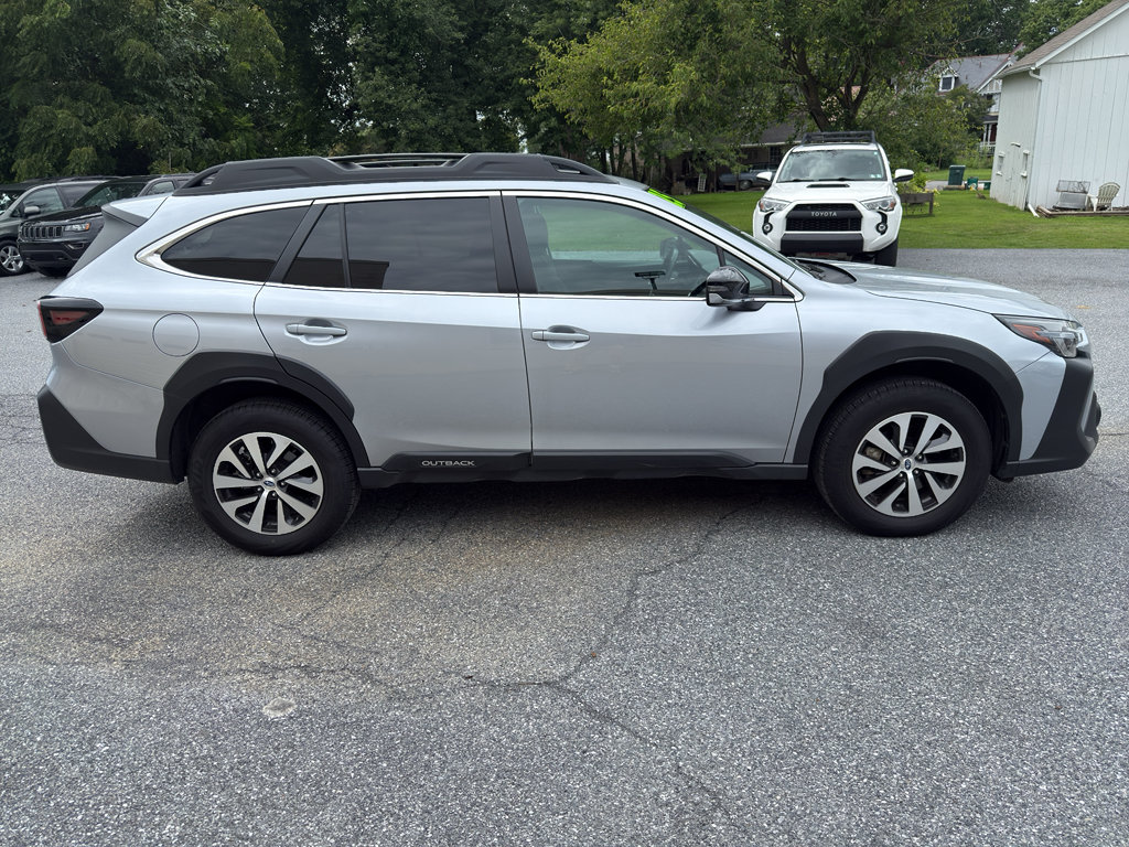 Used 2025 Subaru Outback Premium w/ Popular Package #1A AWD/4WD image 6