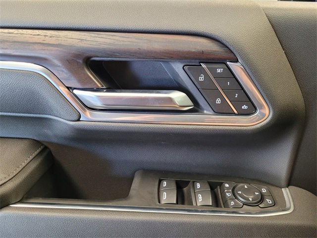 New 2025 GMC Sierra 2500 SLT image 25