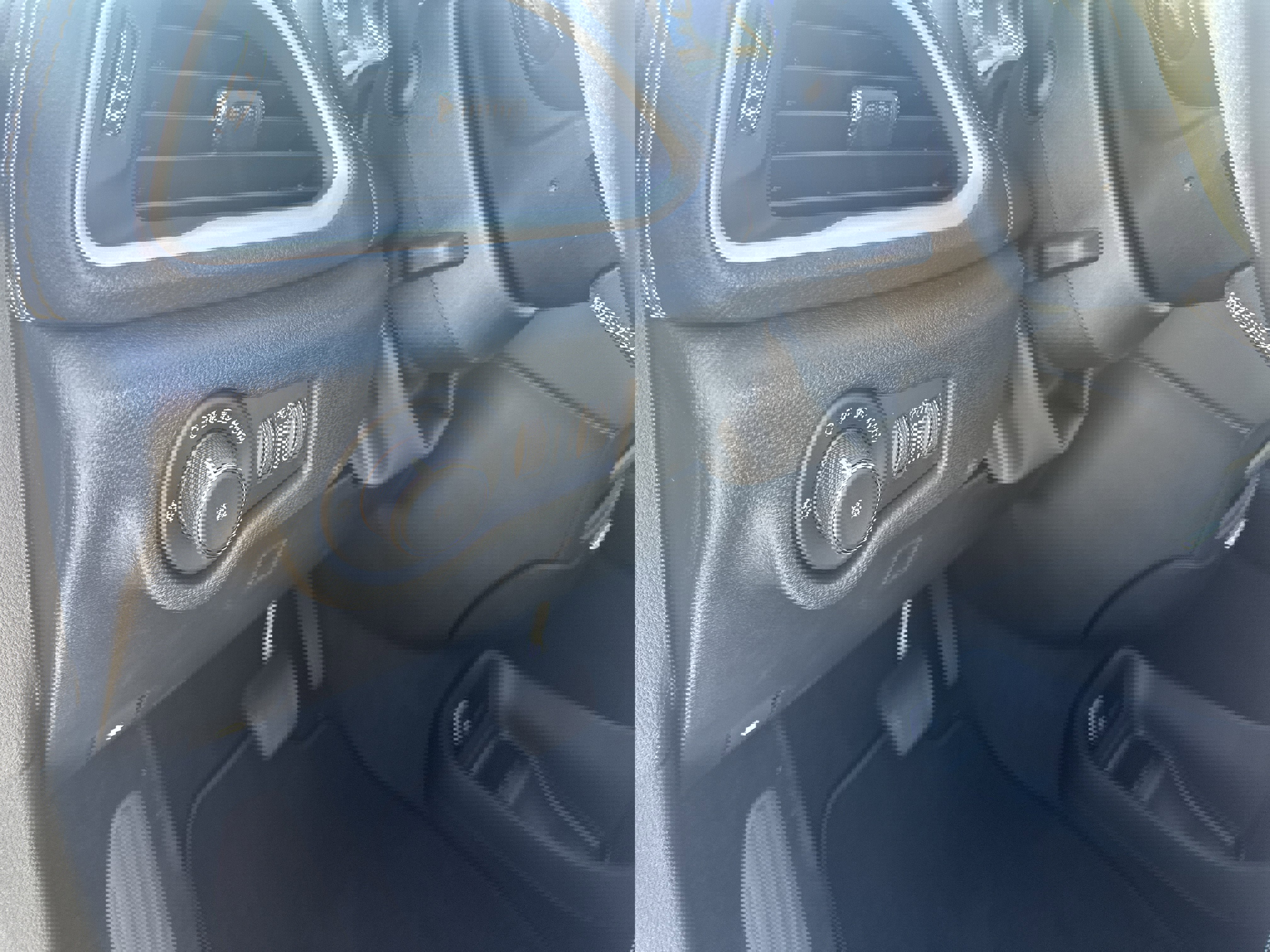 New 2026 Chrysler Pacifica Select image 32