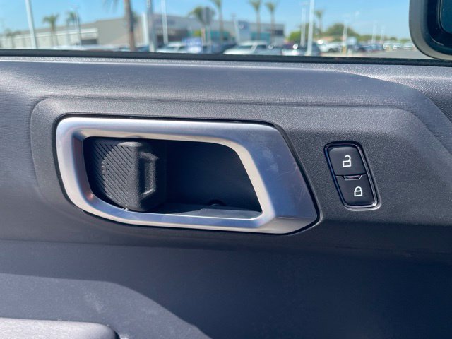 New 2026 Ford Bronco Outer Banks w/ Sasquatch Package AWD/4WD image 19