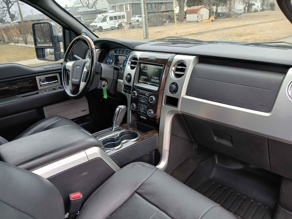 Used 2014 Ford F150 Platinum w/ Max Trailer Tow Package image 15