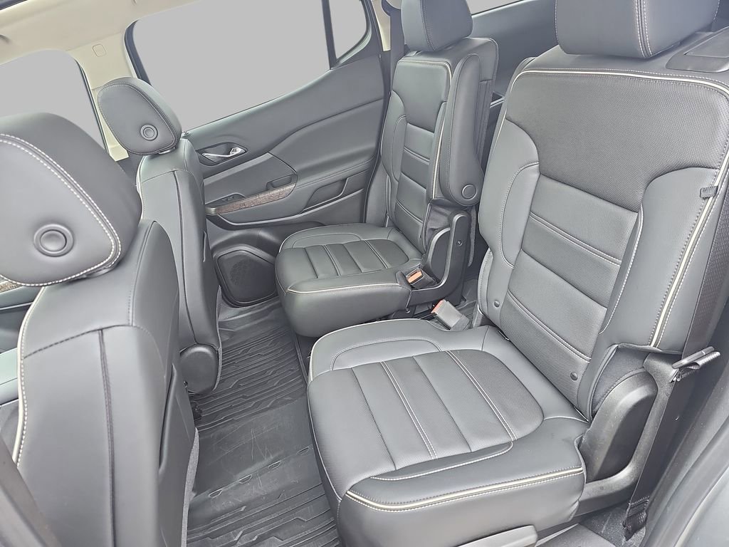 Certified 2023 GMC Acadia Denali w/ Denali Ultimate Package AWD/4WD image 19