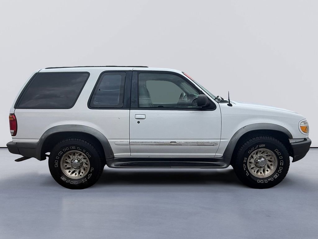 Used 1998 Ford Explorer Sport RWD video 2