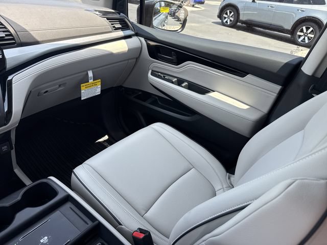 New 2026 Honda Odyssey Touring image 23