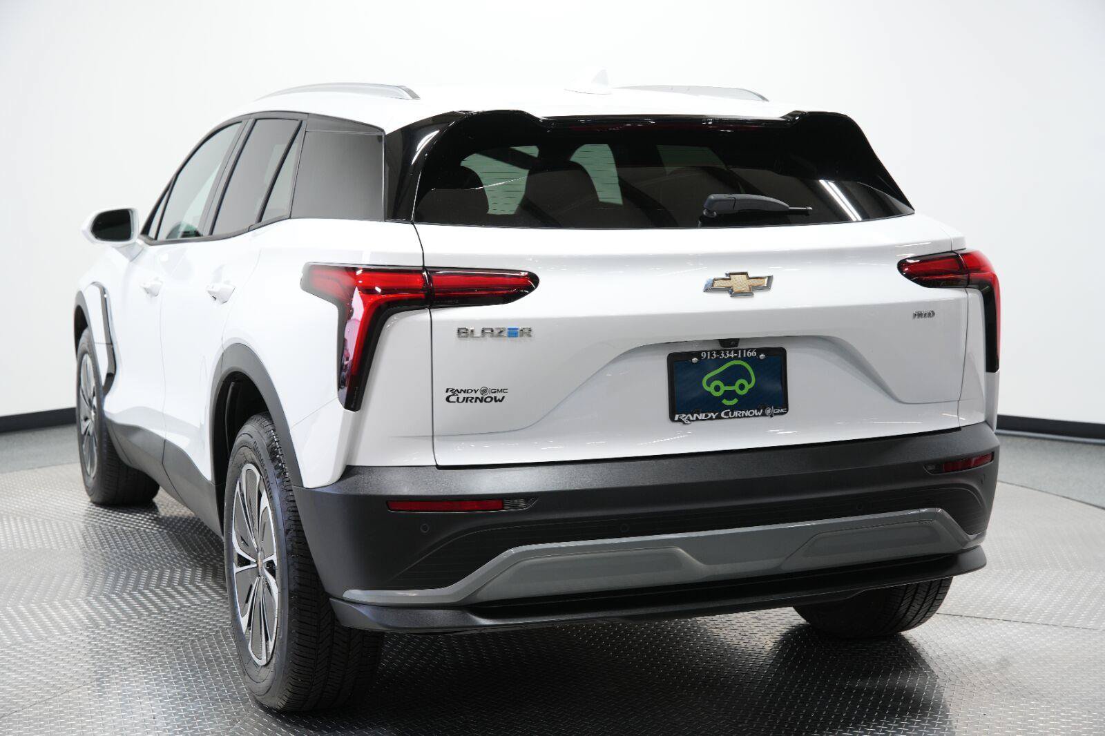 Certified 2024 Chevrolet Blazer EV LT AWD/4WD image 7
