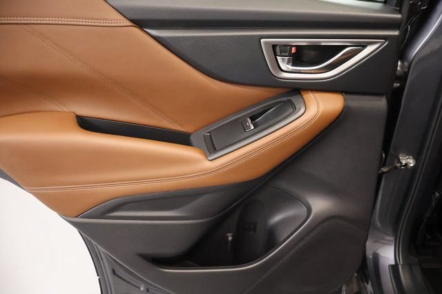 Used 2020 Subaru Forester Touring AWD/4WD image 29