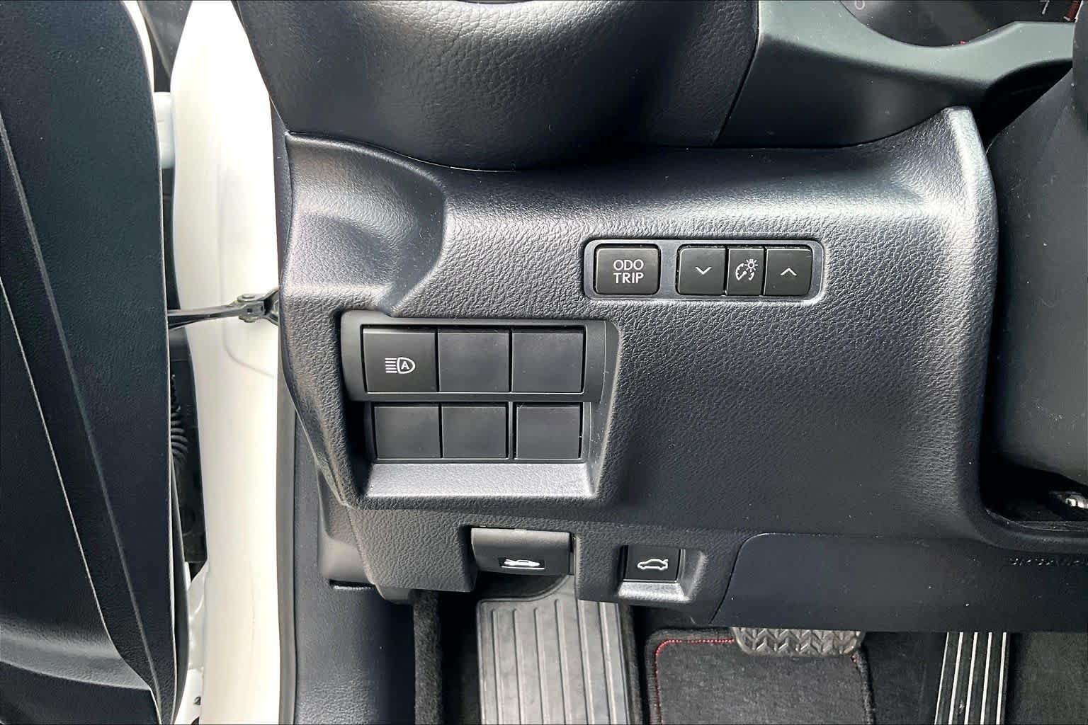 Used 2024 Lexus IS 300 w/ Comfort Package RWD image 34