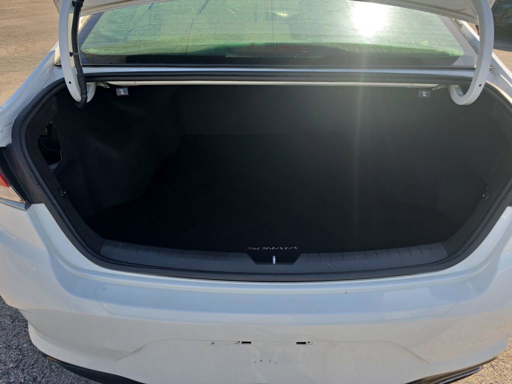 Used 2019 Hyundai Sonata SE FWD image 11