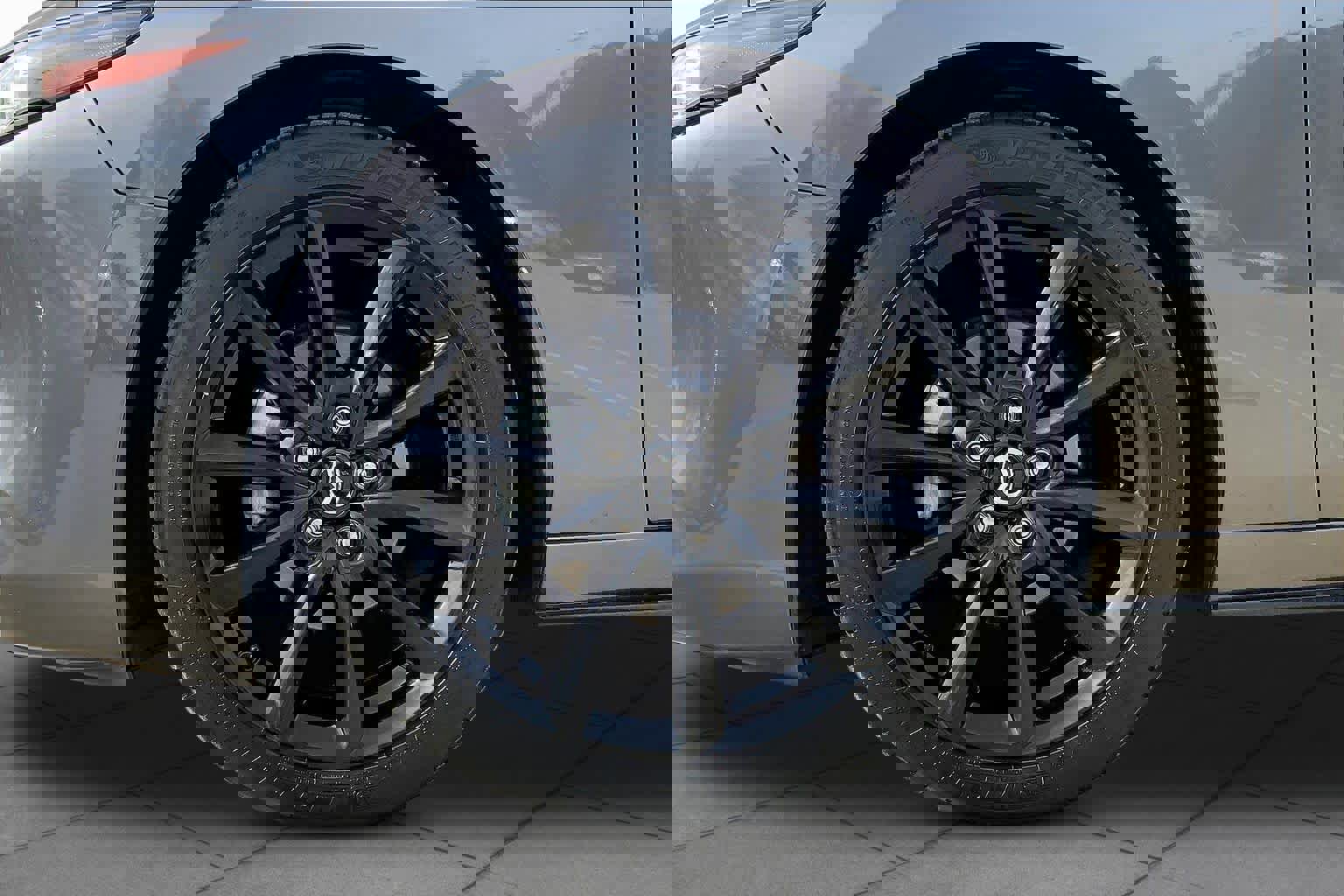 Used 2020 MAZDA MAZDA3 Hatchback w/ Premium Package FWD image 11