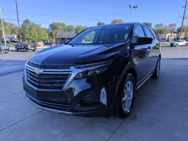 Used 2023 Chevrolet Equinox LT FWD image 4