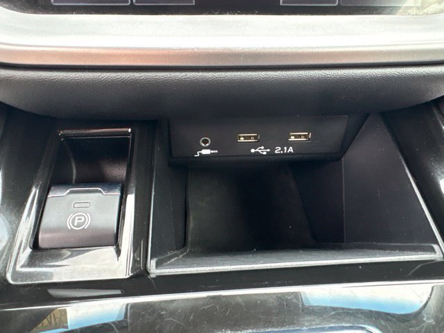 Used 2021 Subaru Legacy Limited AWD/4WD image 35