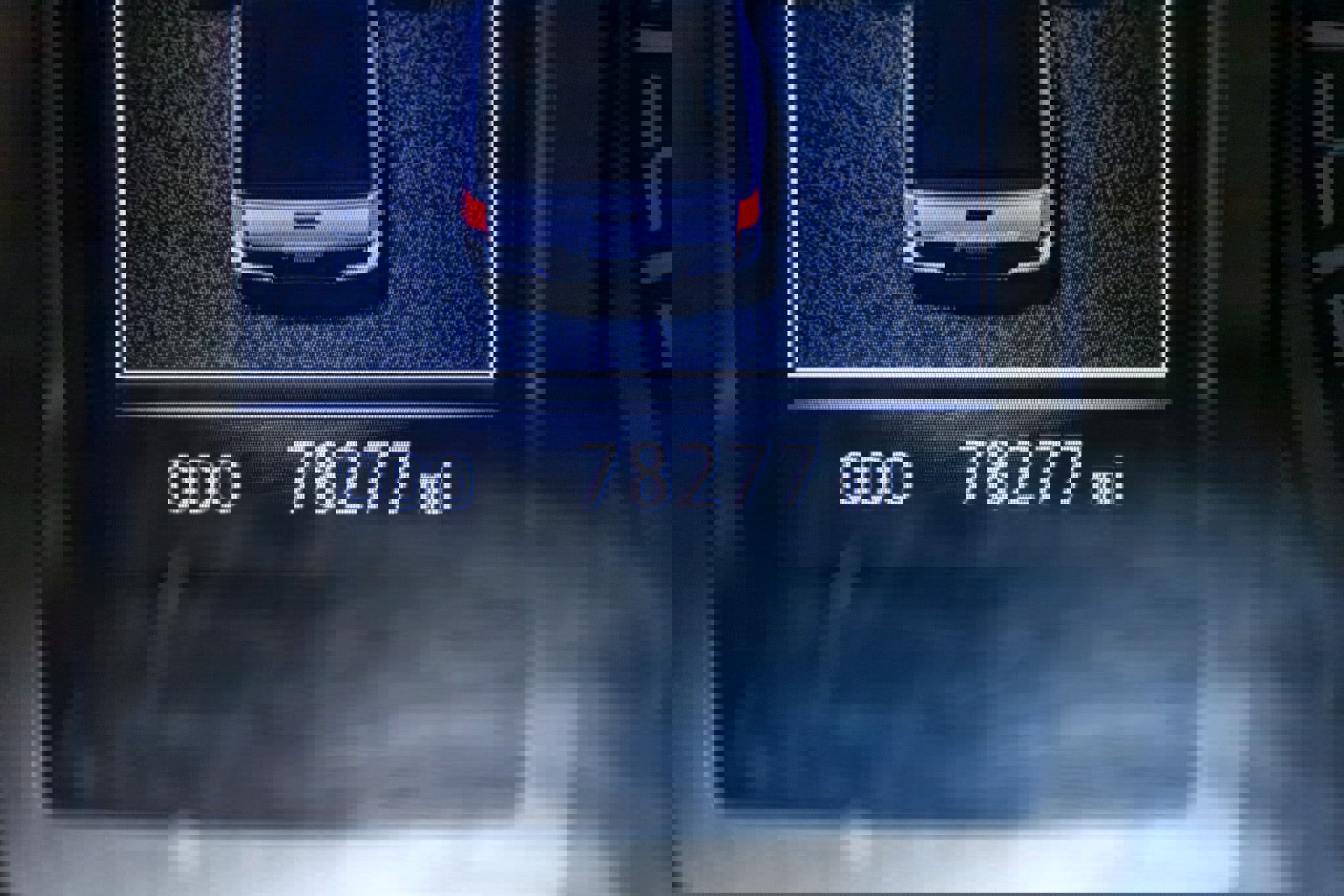 Used 2017 Toyota Tacoma TRD Sport w/ Tow Package image 17