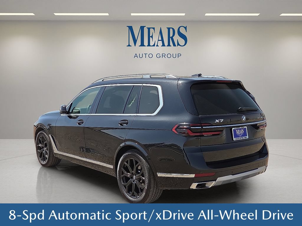 Used 2023 BMW X7 xDrive40i AWD/4WD image 4