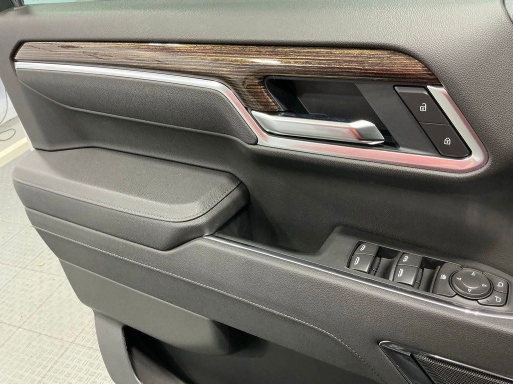 Used 2026 GMC Sierra 1500 SLE w/ Preferred Package RWD image 47