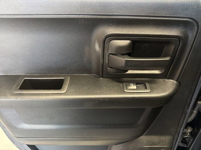 Used 2019 RAM 1500 Express image 38