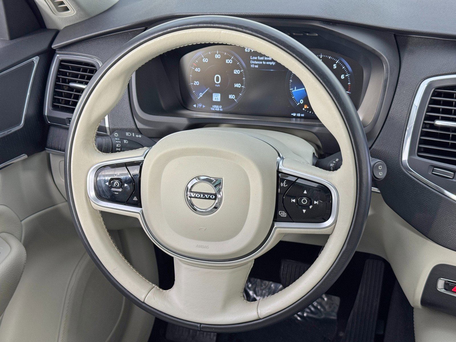 Used 2020 Volvo XC90 T6 Momentum image 20