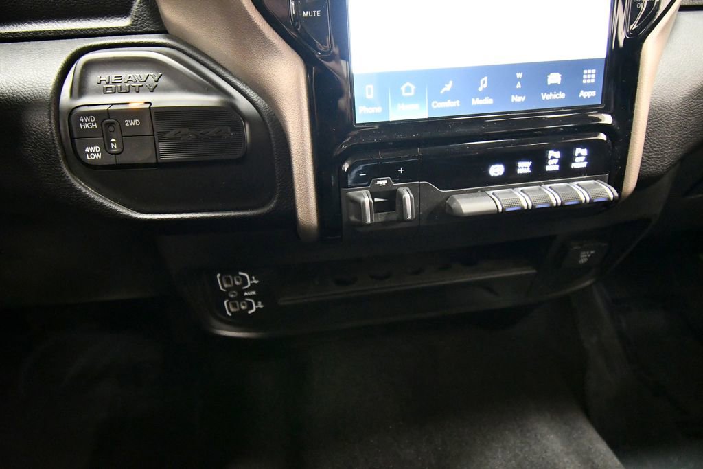 Used 2024 RAM 2500 Laramie image 26