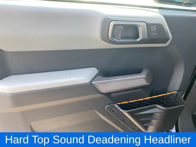 Used 2022 Ford Bronco Badlands image 16