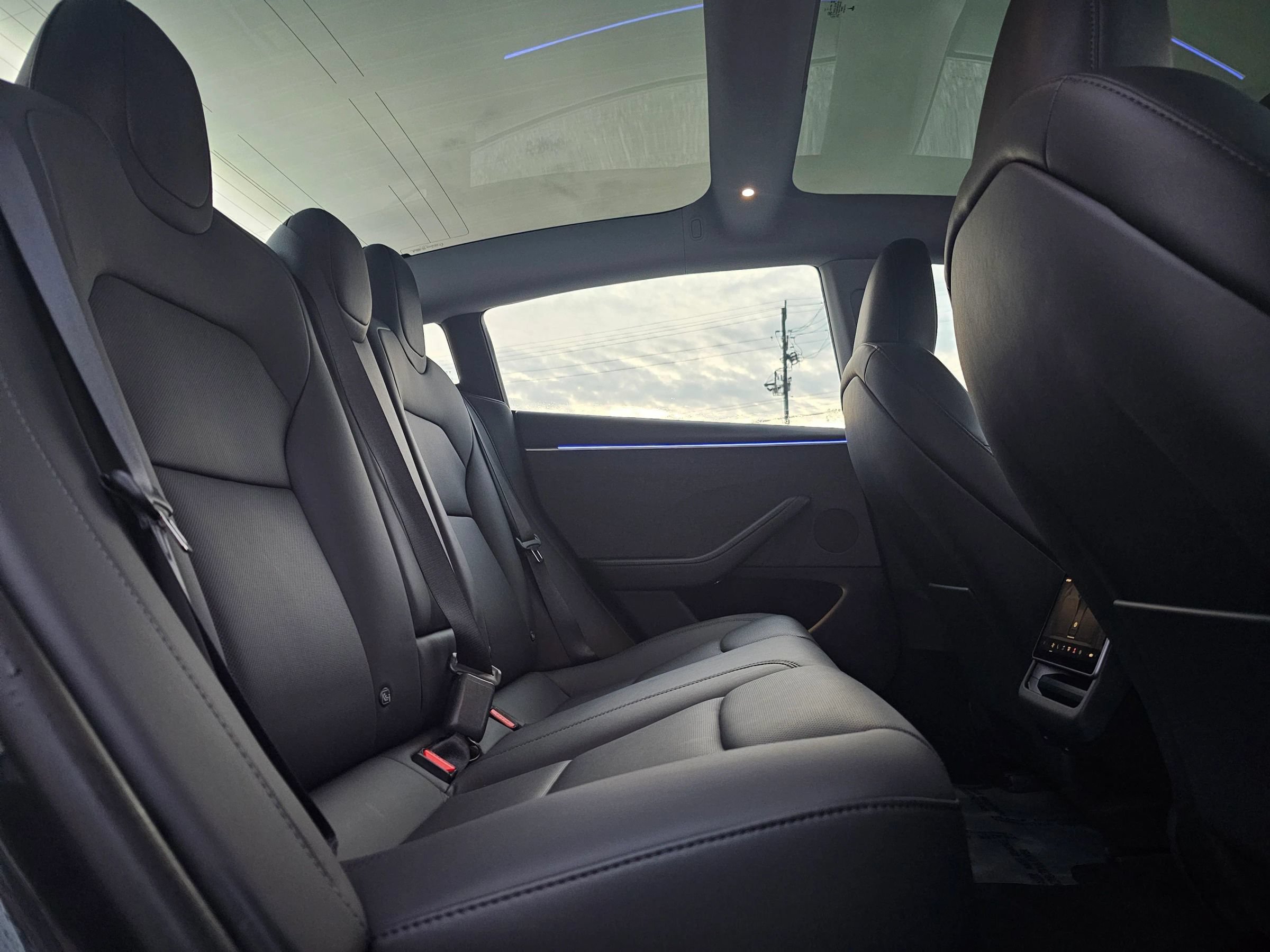 Used 2024 Tesla Model 3 Long Range RWD image 25