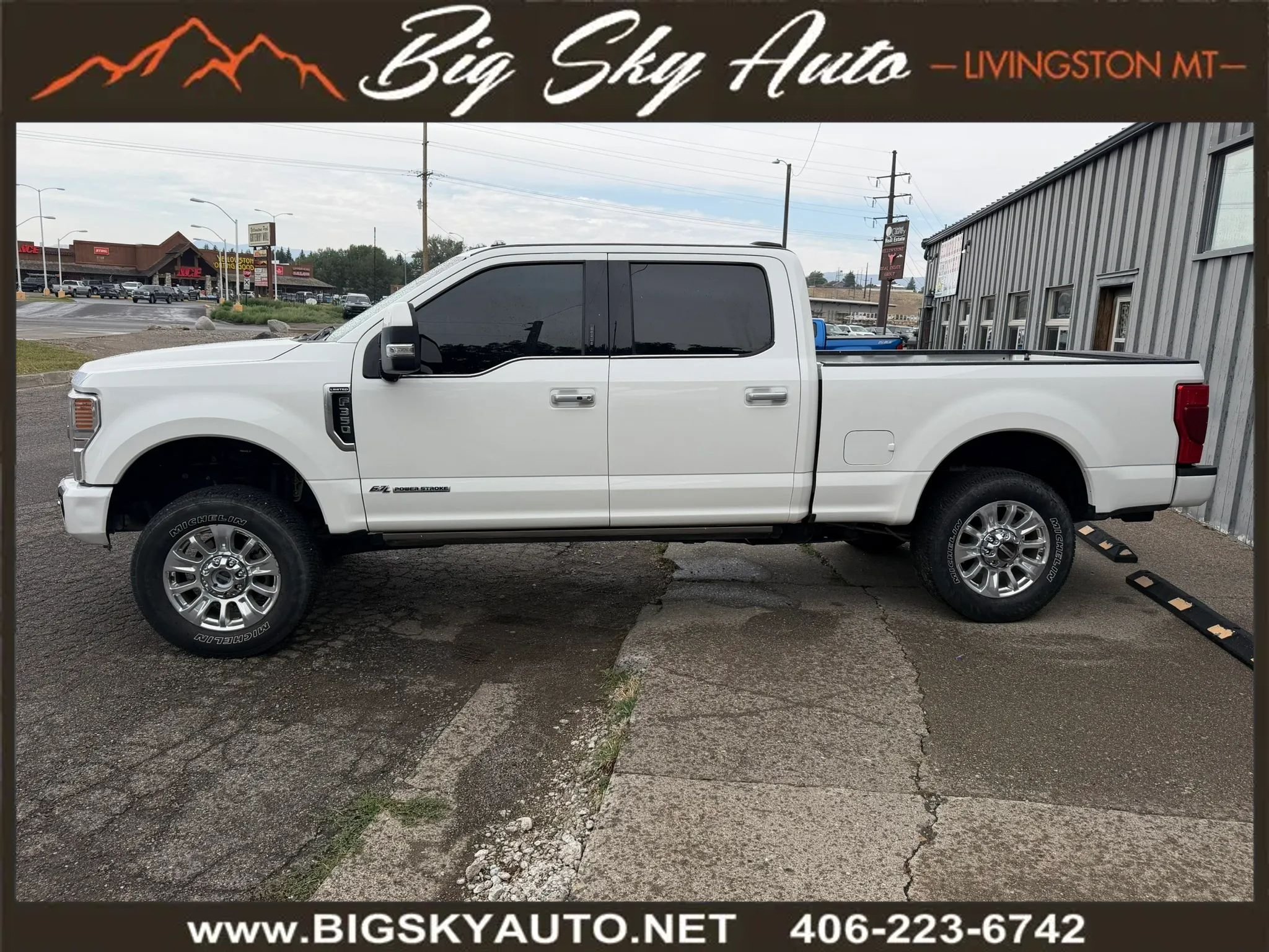 Used 2022 Ford F350 Limited w/ FX4 Off-Road Package AWD/4WD image 4