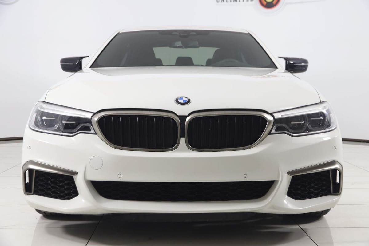 Used 2018 BMW M550i xDrive AWD/4WD image 54