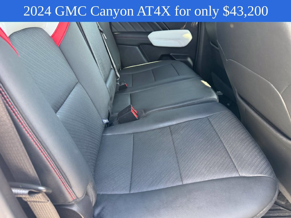Used 2024 GMC Canyon AT4X AWD/4WD image 11