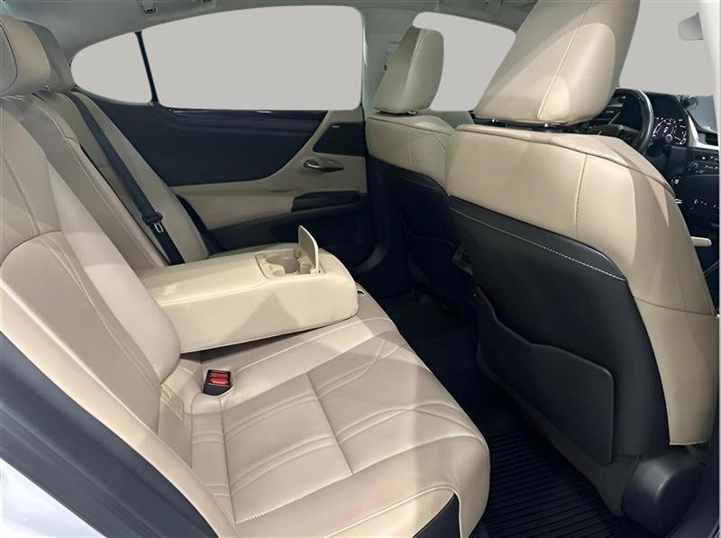 Used 2019 Lexus ES 350 w/ Accessory Package 2 FWD image 25