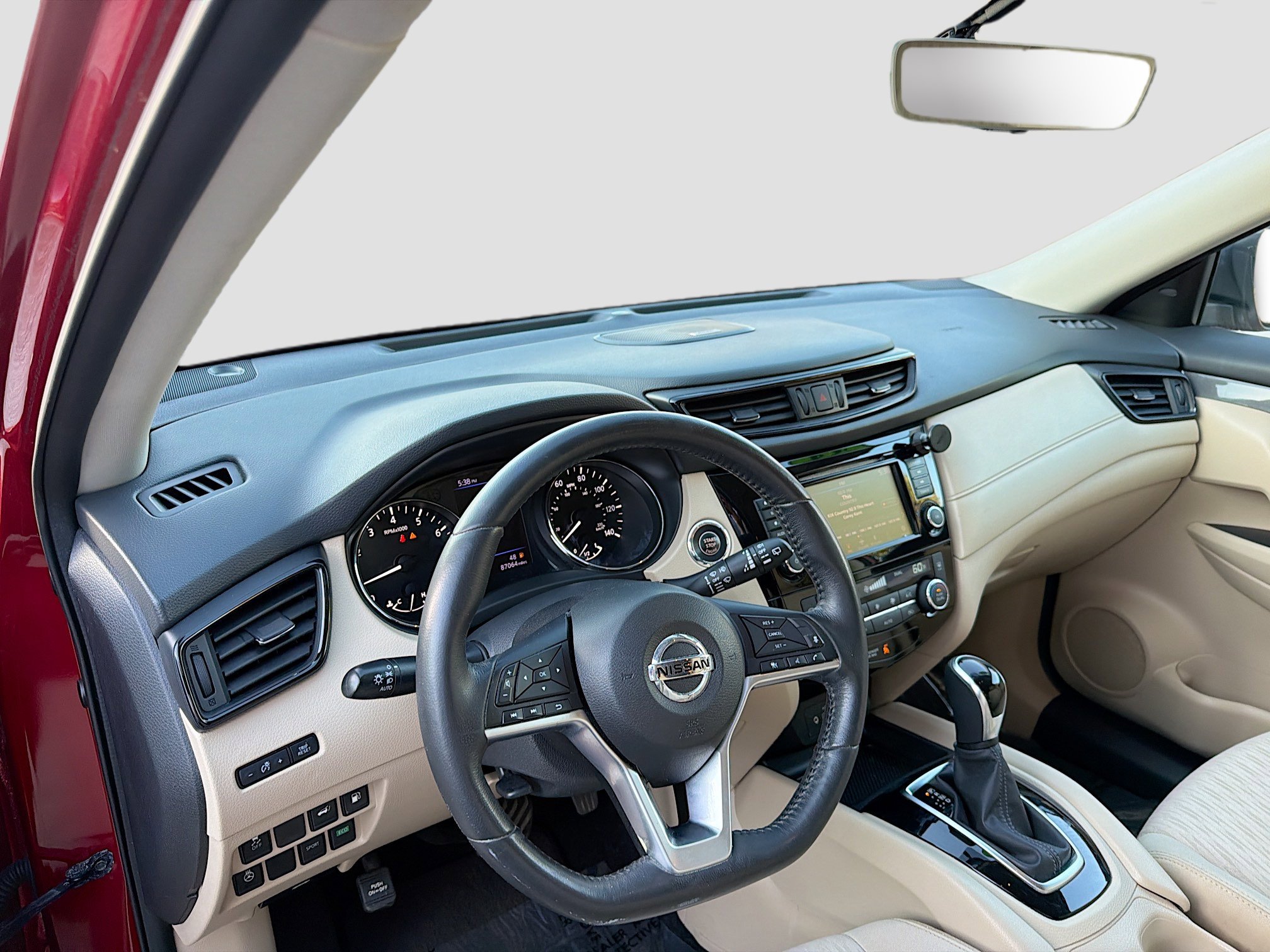 Used 2018 Nissan Rogue SV w/ Sun & Sound Touring Package image 24