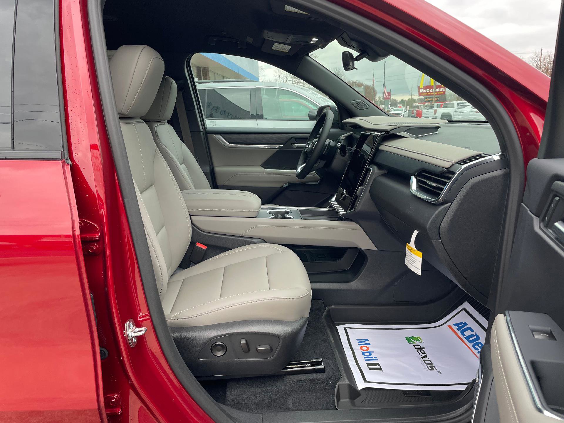 New 2026 GMC Acadia Elevation w/ Black Edition image 13