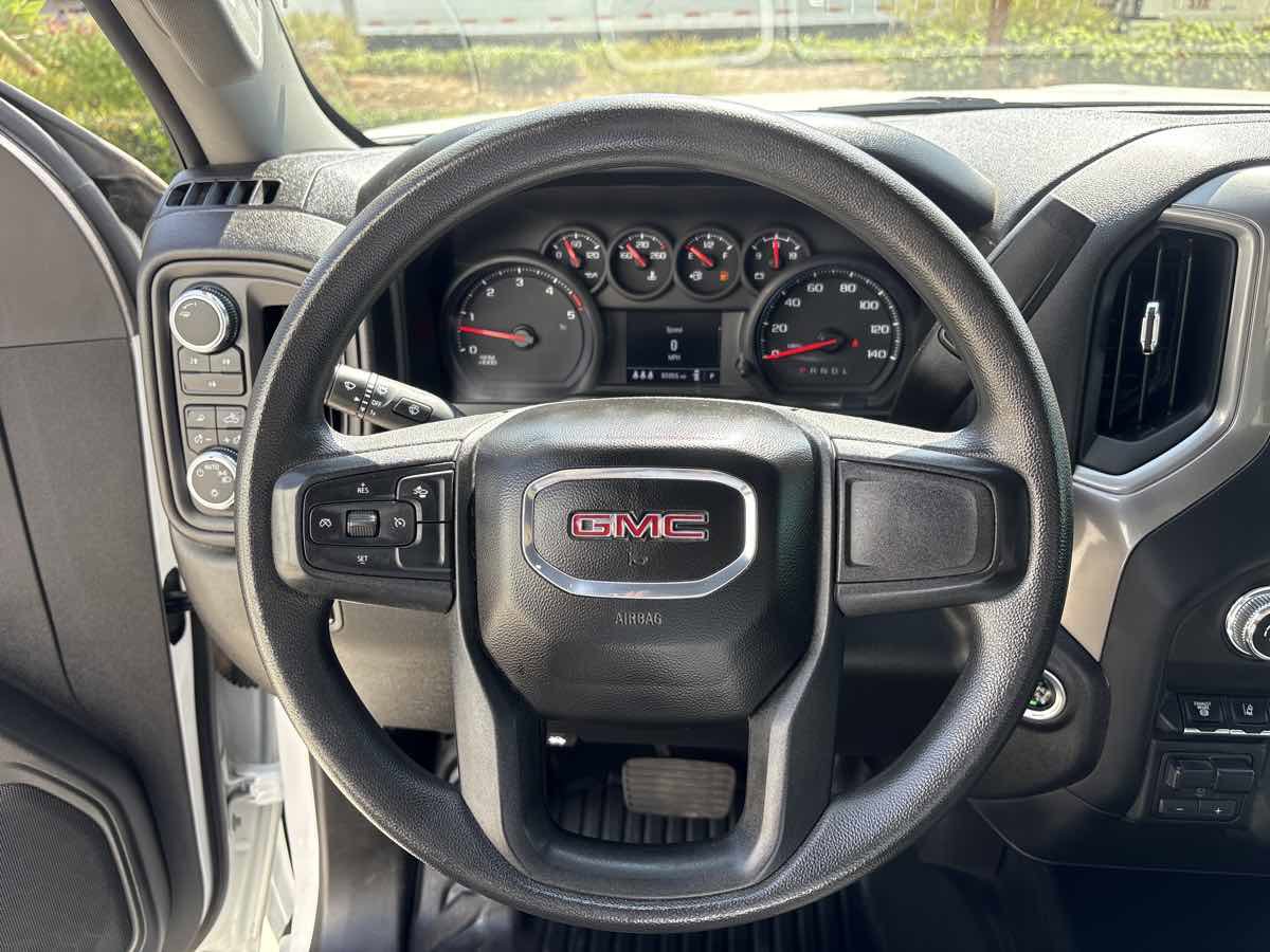 Used 2024 GMC Sierra 3500 Pro AWD/4WD image 22