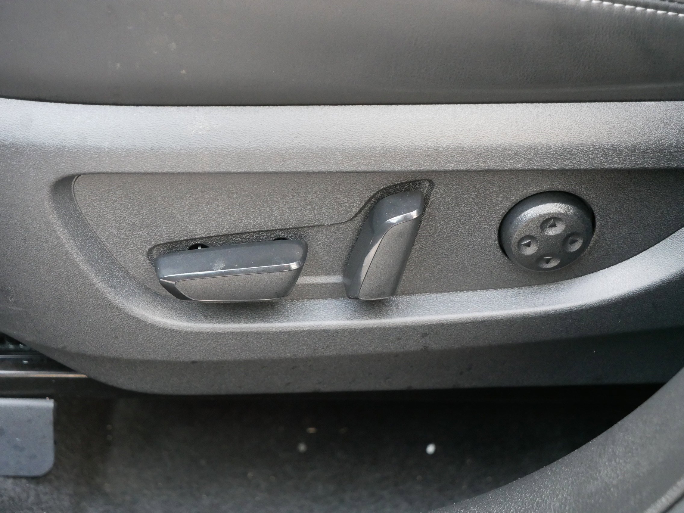 Certified 2025 INFINITI QX50 Sport image 20