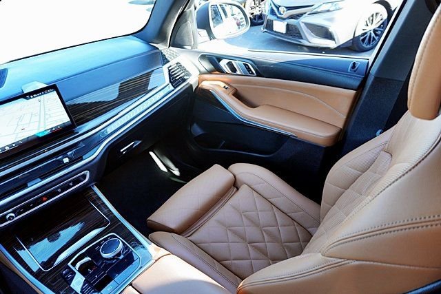 Used 2026 BMW X5 sDrive40i image 24