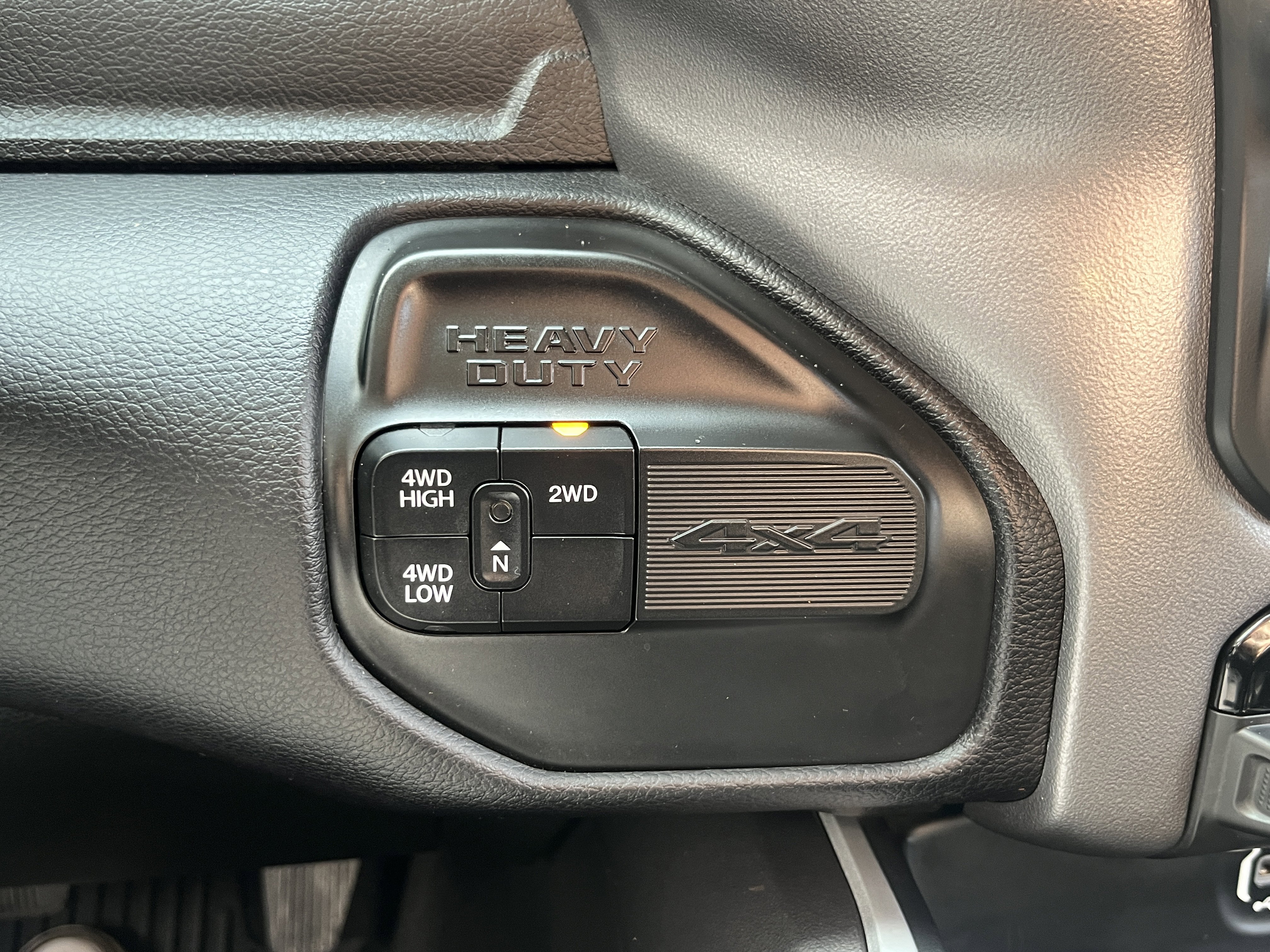 Used 2022 RAM 2500 Lone Star w/ Night Edition image 24