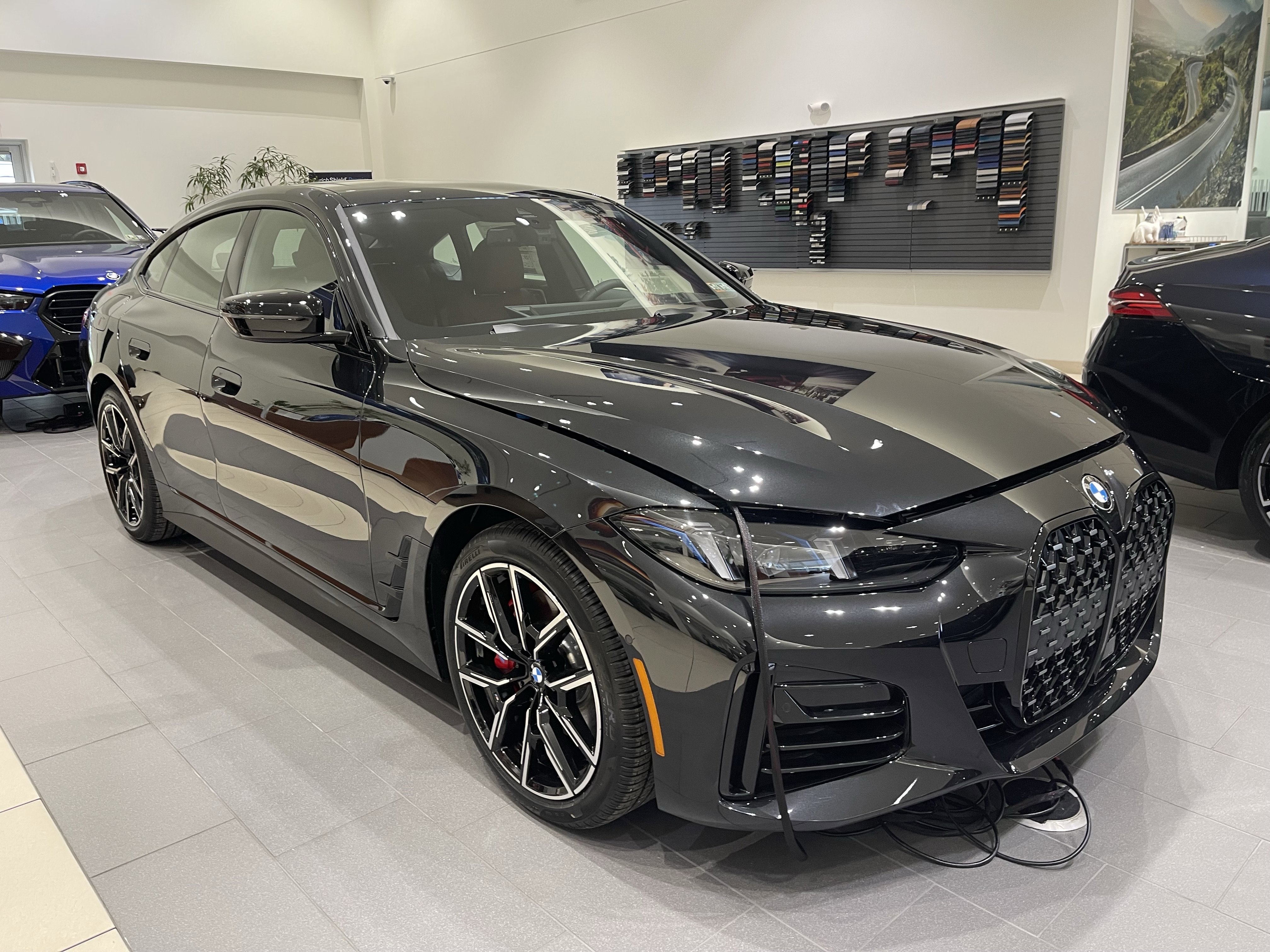 New 2026 BMW 430i xDrive w/ M Sport Package AWD/4WD image 3