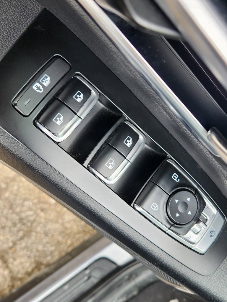 Used 2022 Kia Telluride EX w/ EX Premium Package image 33