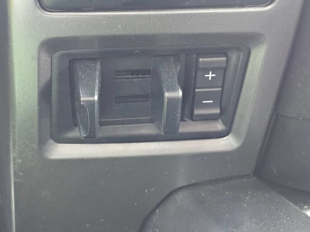 Used 2016 Ford F150 XLT w/ Equipment Group 301A Mid AWD/4WD image 30