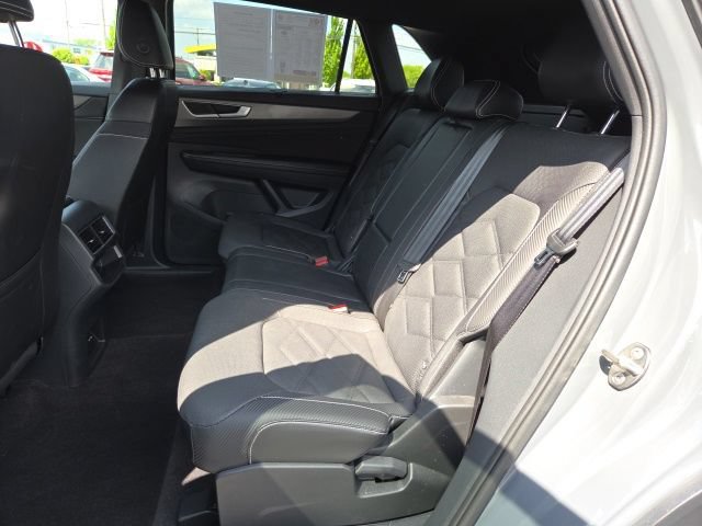 Used 2024 Volkswagen Atlas Cross Sport SE AWD/4WD image 10