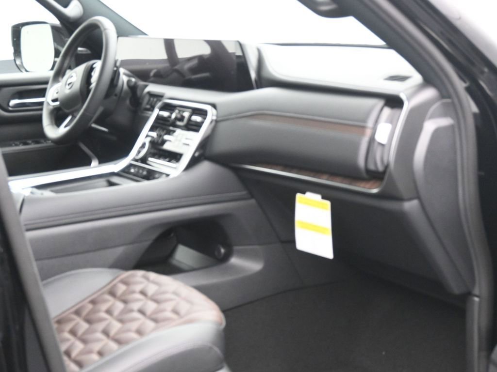 New 2026 Nissan Armada Platinum Reserve image 6