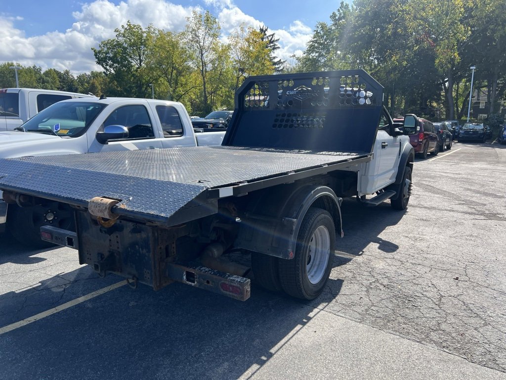 Used 2022 Ford F550 XL image 2