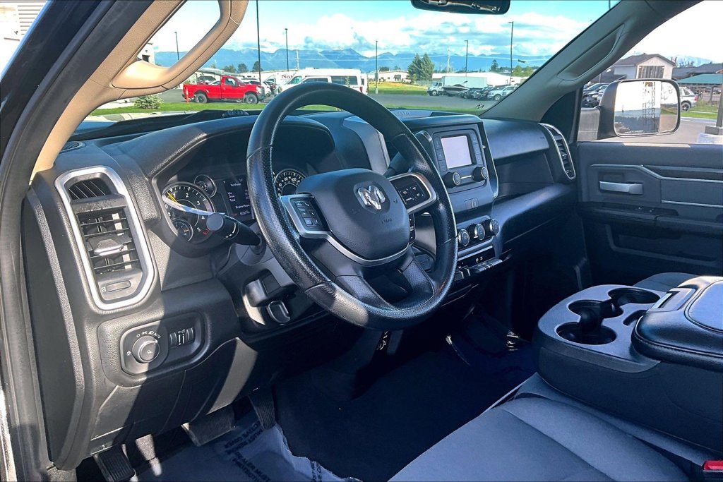 Used 2020 RAM 3500 Big Horn AWD/4WD image 14