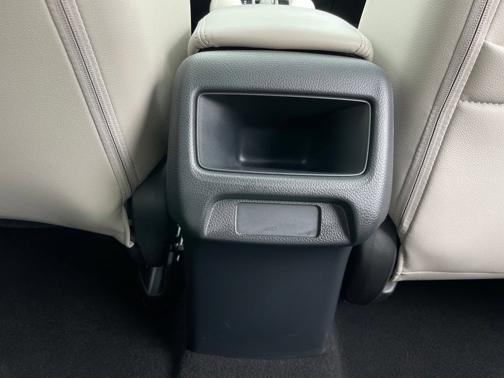 Used 2025 Honda HR-V EX-L image 37