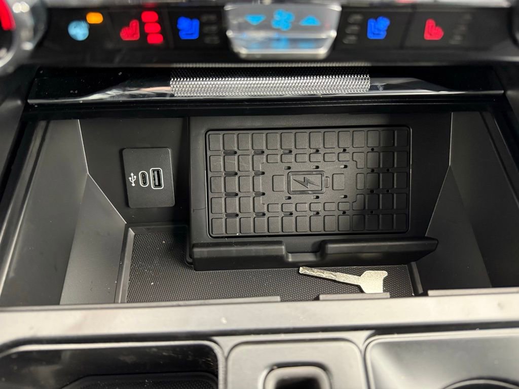 New 2025 Ford F150 Raptor AWD/4WD image 36