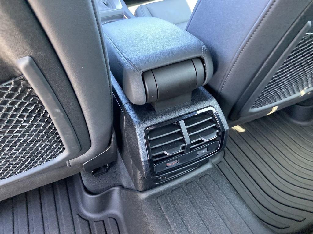 Used 2023 Audi Q3 2.0T Premium image 21