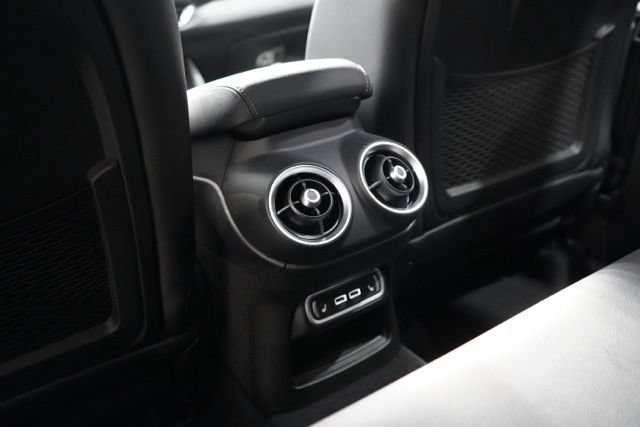 New 2025 Alfa Romeo Stelvio Sprint AWD/4WD image 28
