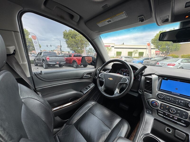 Used 2017 Chevrolet Tahoe LT w/ LT Signature Package RWD image 36