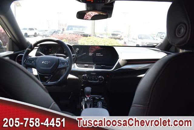 New 2026 Chevrolet Trax RS w/ Driver Confidence Package FWD image 3